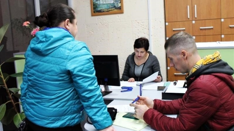 Прозорий офіс: де у Сарнах надаватимуть адміністративні послуги
