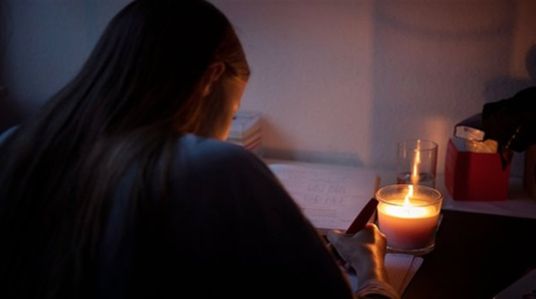 Графіки погодинних відключень світла Шосткинської громади з переліком всіх вулиць