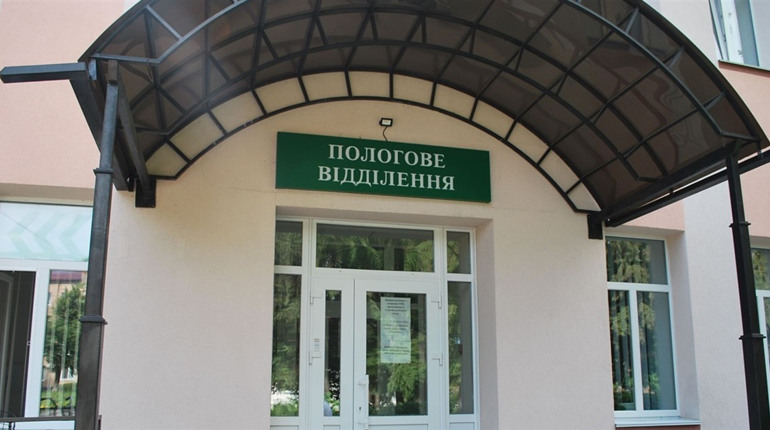 Золотоніські пологи на колесах