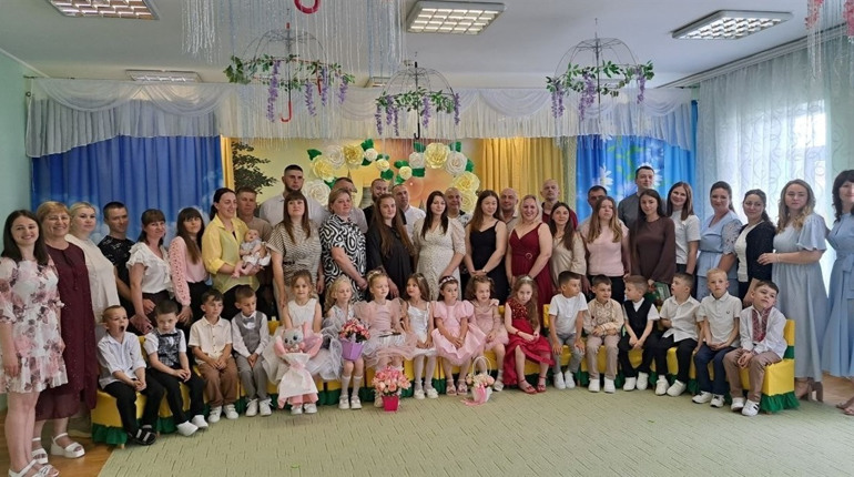 У Біляївці майбутні першокласники попрощалися з дитсадком «Капітошка»