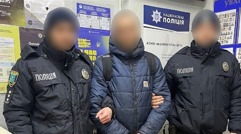 Наздогнав і вдарив ножем: поліція Шостки розкрила зухвале вбивство за гарячими слідами