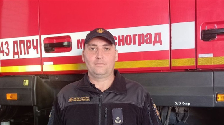 Рятувати людей - покликання: офіцер Юрій Бурлуцький розповів про страшний день в роботі пожежника