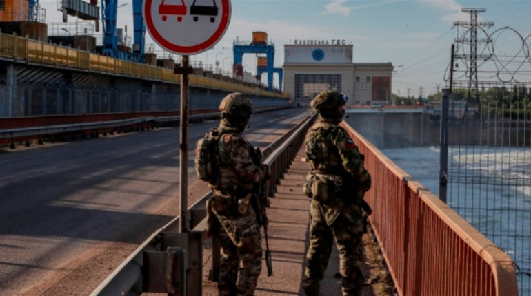 Двоє зрадників, які воювали на Херсонщині, потрапили у полон ЗСУ. Їм оголошено про підозру