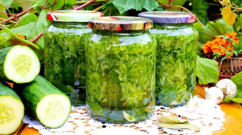 Терті огірки на зиму в банках: проста та смачна заготовка