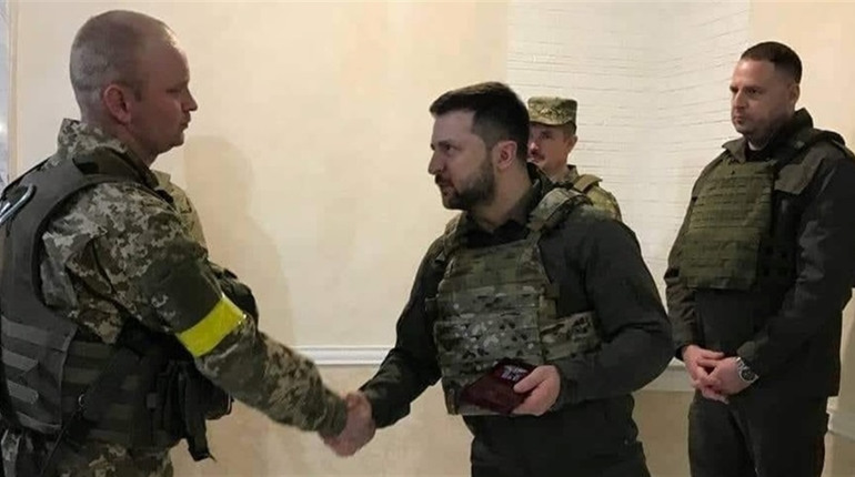 Президент нагородив захисника, жителя Зарічненщини