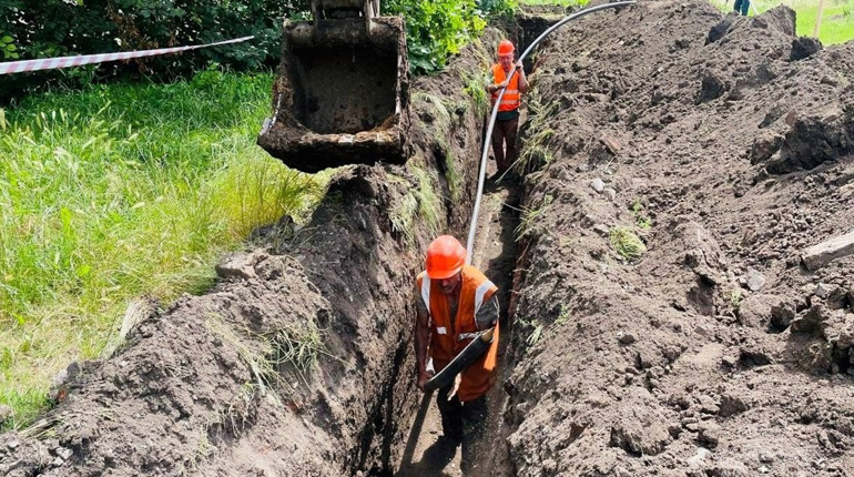 Покровськводоканал оновлює водопровідні мережі. Де замінять труби на нові