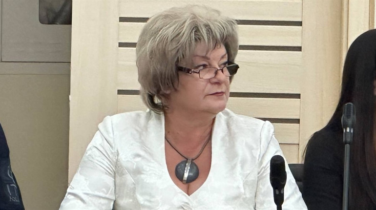 Секретарка Южненської міської ради склала повноваження
