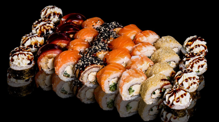 Вигідні комбо набори від ресторану Eat Sushi