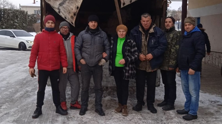 Щирість і жертовність поліщуків гріють і рятують солдатів-захисників в окопах