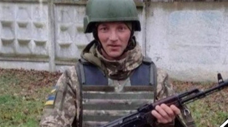 Глибока рана в серцях жителів Колиндянської громади: загинув 38-річний прикордонник з Пробіжни