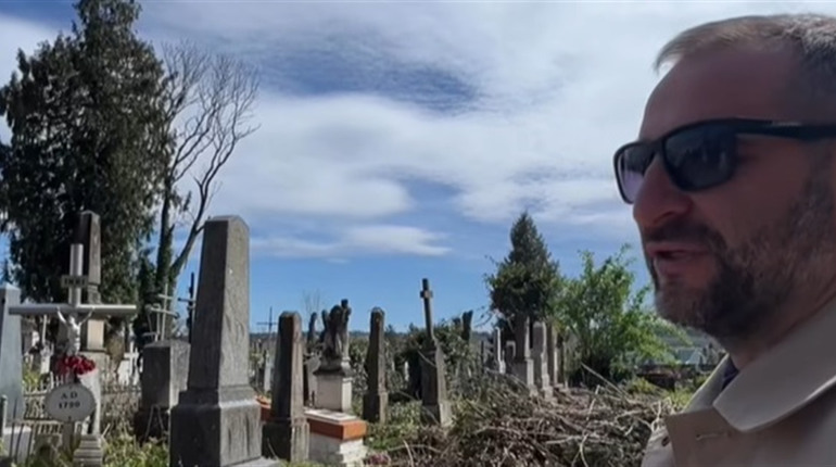 В більшості впадає в око сміття: після відео про цвинтар на Трускавецькій депутат звернувся до мера