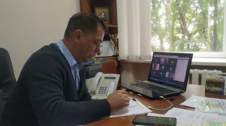 У понад 80% закладів освіти Новоград-Волинського району діти навчаються очно