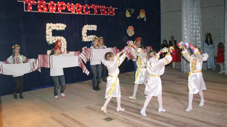 Які гуртки працюватимуть у Попаснянському Будинку творчості в 2019-2020 навчальному році: подробиці