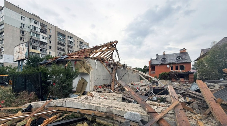 Ворог атакував 37 міст і сіл Херсонщини: 20 поранених, пошкоджено понад 40 будинків