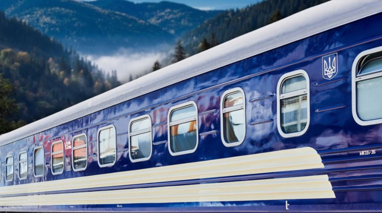 Через Сарни курсуватиме потяг до Закарпаття: що відомо