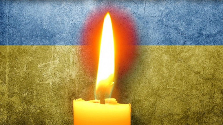 На щиті повертається додому Герой: у Старокостянтинові попрощаються із захисником