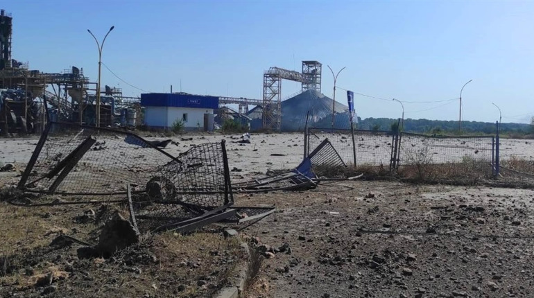 Окупанти атакували сільгосппідприємство та житлові будинки на Херсонщині