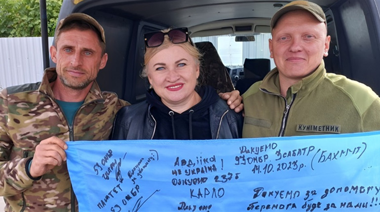 «Для мене немає нічого неможливого»: історія волонтерства Оксани Глушко