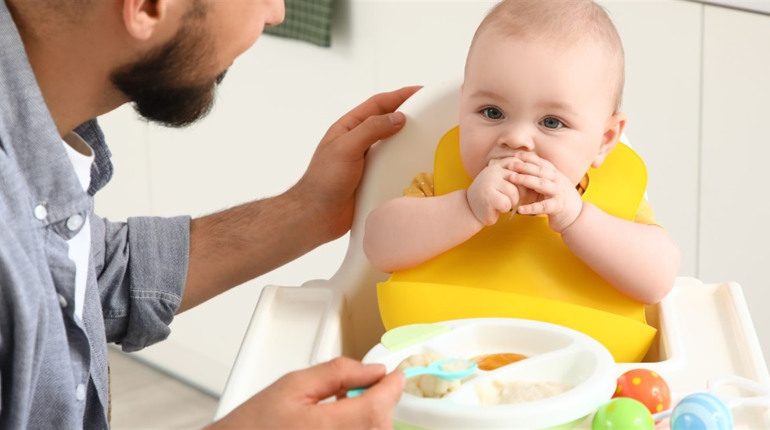 Безкоштовне дитяче харчування у Південноукраїнську: хто та де може отримати допомогу