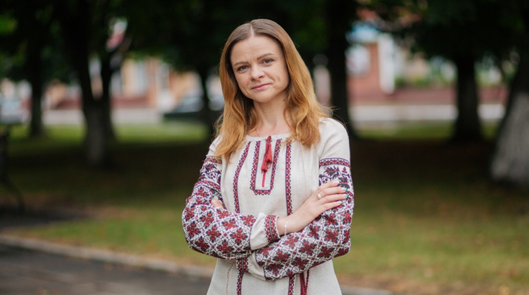 "Бібліотеки потрібні!" Інтерв'ю нової директорки Червоноградської ЦБС Ірини Покотило