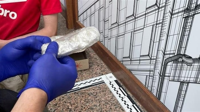 Замовляв «товар» через пошту: у Херсоні затримали чоловіка, який збував психотропи