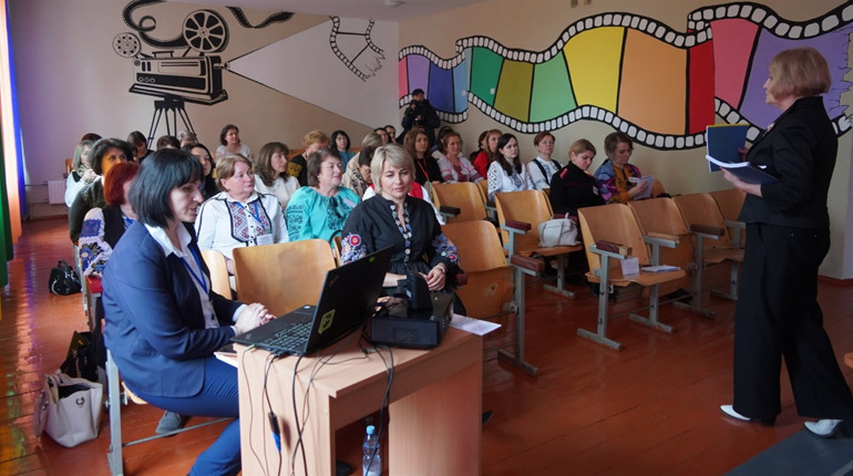 «Головне, щоб здобуті знання використовували на практиці». 60 освітян Городоччини пройшли навчання