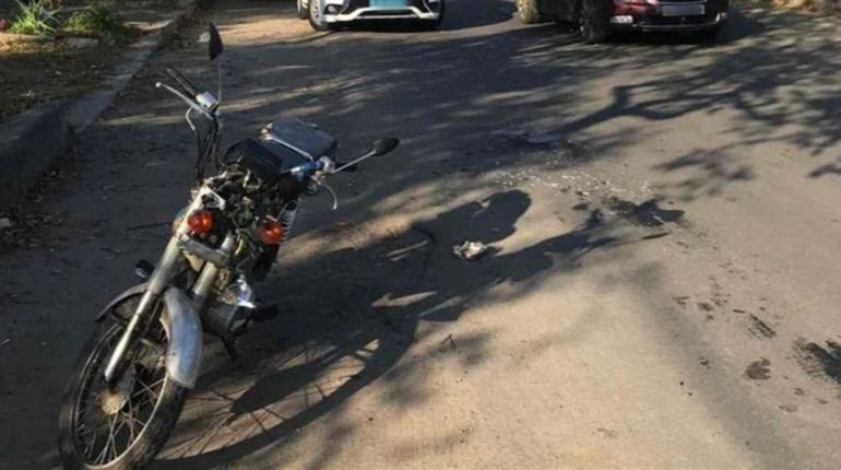 У Первомайську поліція розшукує свідків дорожньо-транспортної пригоди: травмована жінка