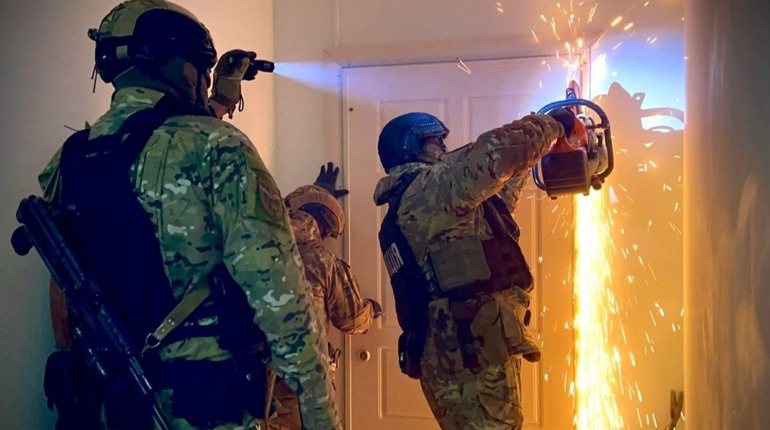Поліція викрила гігантську мережу шахрайських кол-центрів, які діяли й в Одесі