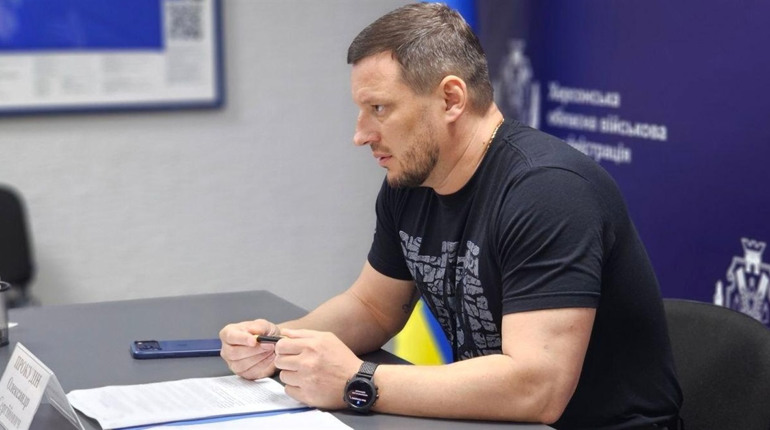 Очільник Херсонської ОВА отримав найвищу зарплату серед керівників областей за пів року