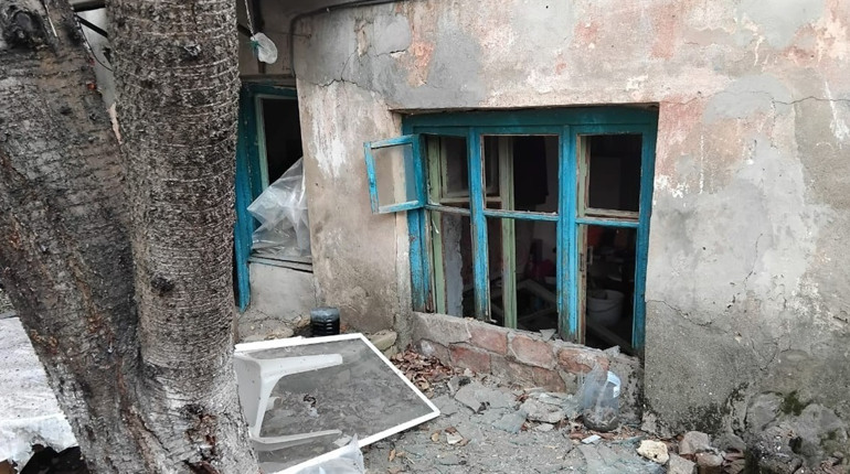 На Херсонщині армія рф завдала ударів по критичній та соціальній інфраструктурі, житловим будинкам