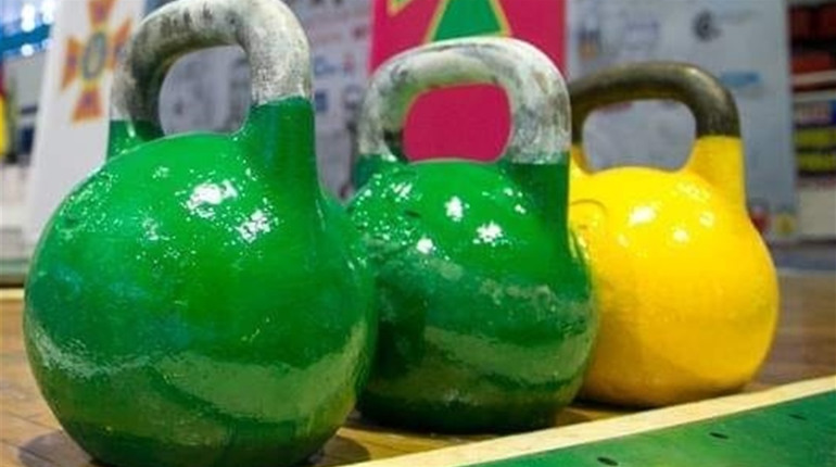 Важкоатлети зі Сватівщини вибороли три нагороди у Чемпіонаті Харківської області з гирьового спорту