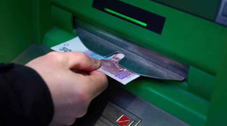 Як відшкодувати майнову та моральну шкоду, завдану кримінальним правопорушенням