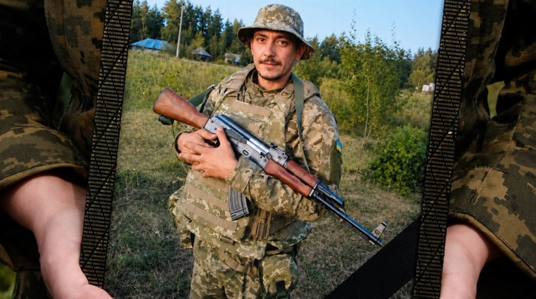 Пішов у засвіти захисник України Олександр Процик