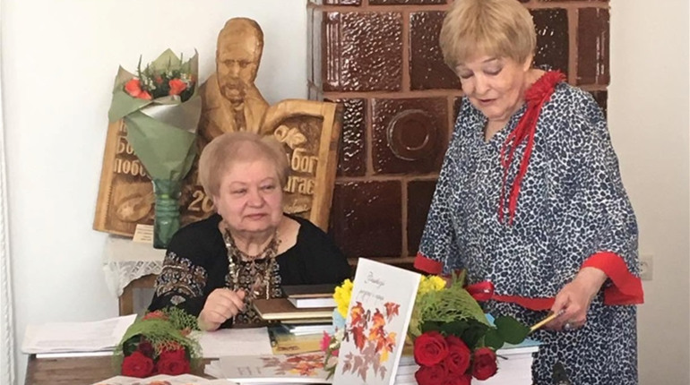 "Фантазії розуму й серця" Ірини Пінкусевич зібрані у фотоальбомі