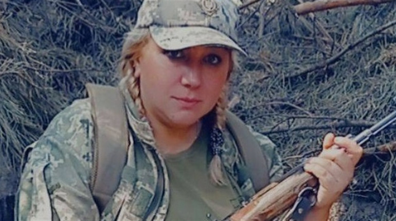 Не залишила бойовий підрозділ навіть тоді, коли жінок почали забирати з "нуля": історія Олександри