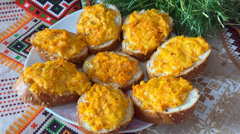 Як зробити смачні гарячі бутерброди: 3 швидкі рецепти на щодень