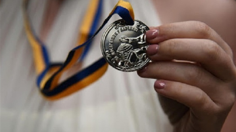 У Калинівці рекордна за п’ять років кількість медалістів. Список