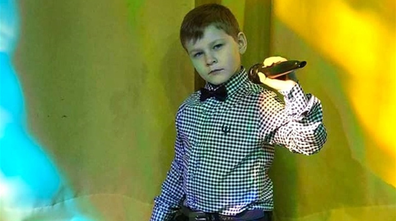 Підкорив соцмережі: відео юного співака із Сарн переглянули тисячі людей