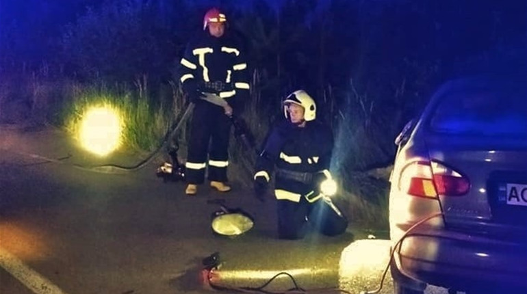Вирізали з авто: водій легковика загинув зіткнувшись із вантажівкою