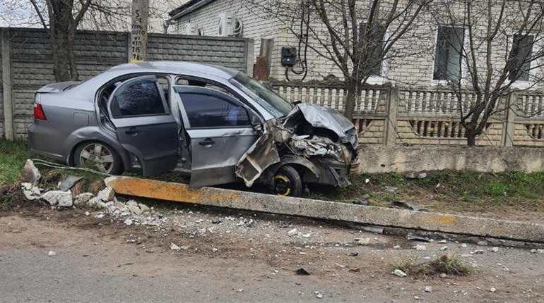 Аварія у Ворожбі: постраждалу 8-річну дівчинку госпіталізували до лікарні (ОНОВЛЕНО)