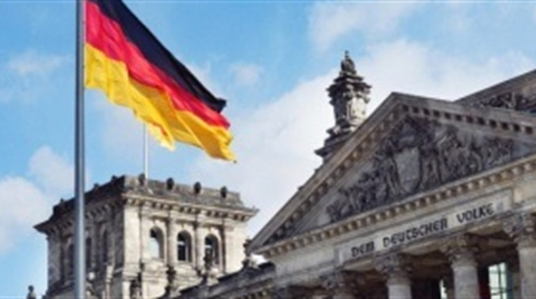 У Німеччині продовжили дозволи на проживання для українців: на який термін