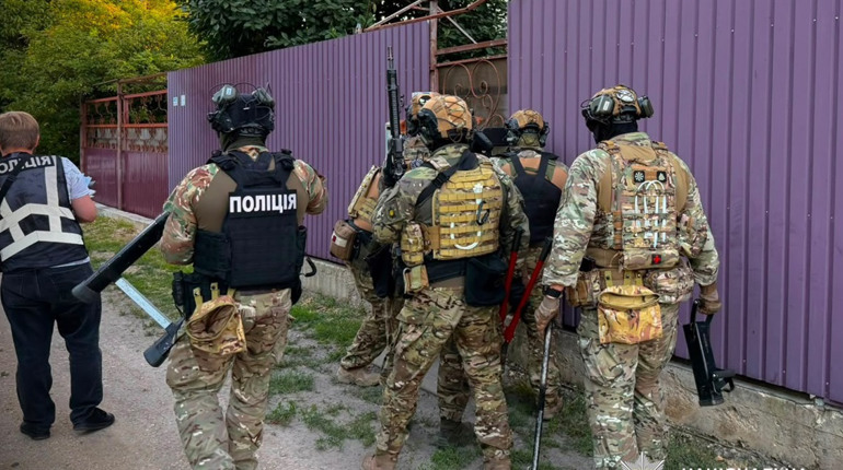 Одягли форму й балаклави: в Одесі затримали підозрюваних у розбої псевдосиловиків