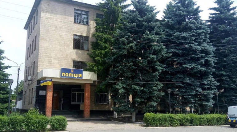На Лозівщині малолітній хлопець зник з будинку сімейного типу. Що кажуть у поліції