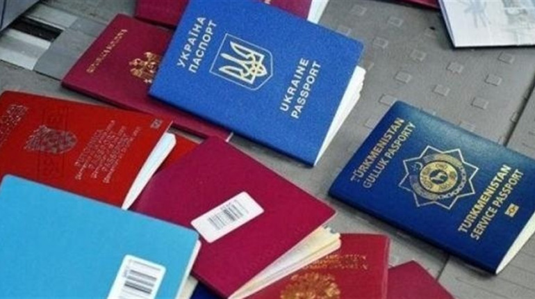 З якими країнами українці можуть мати множинне громадянство: перелік