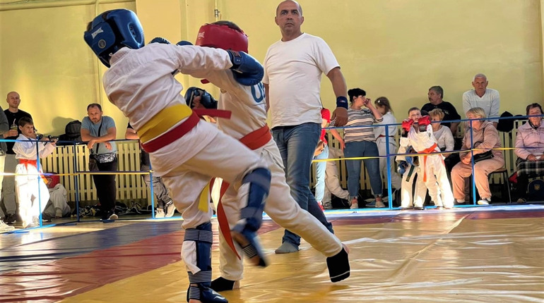 Обласний чемпіонат з рукопашного бою: який кубок здобула команда Біляївки