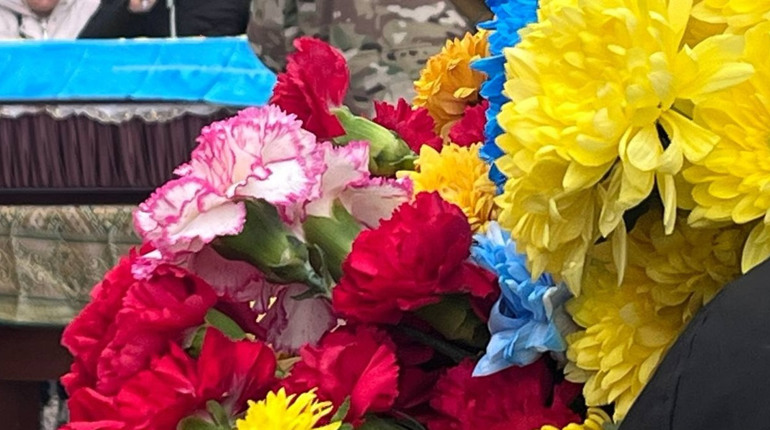 Первомайськ попрощався із загиблим захисником Павлом Карпунчевим