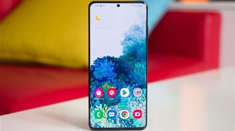 Компанія Samsung презентувала новинку: смартфон Galaxy S21+
