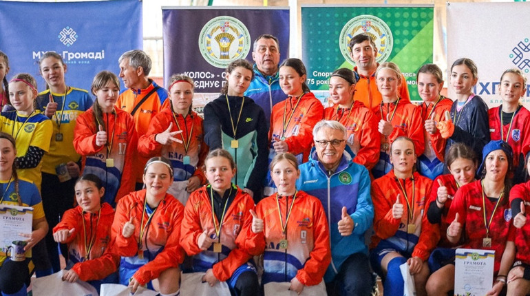 Юні футболістки з Барської громади перемогли на чемпіонаті Вінниччини з футзалу