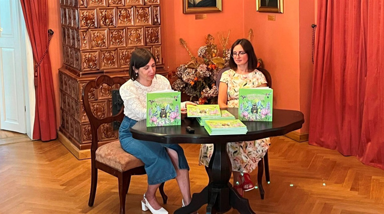У Кременці презентували дитячу книгу тернопільської журналістки