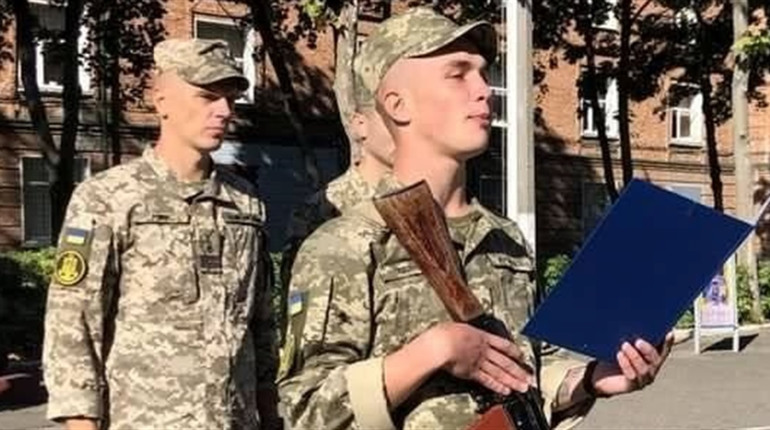 «Нас лякали, що України більше немає»: морпіх з Херсонщини витримав три роки полону